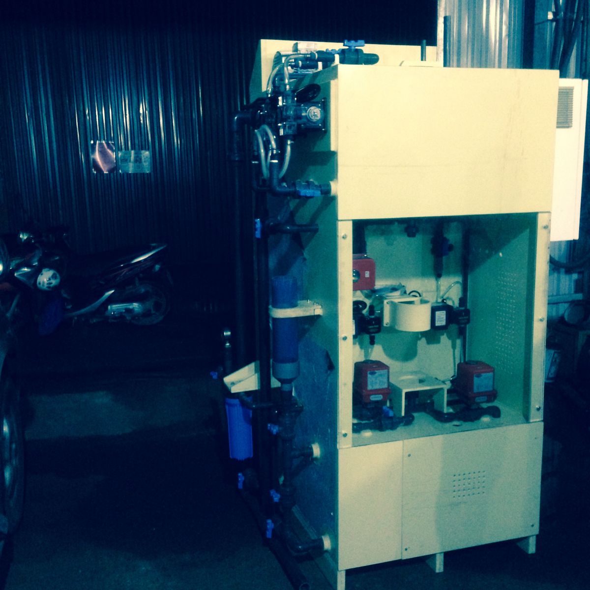 Máy điều chế javen